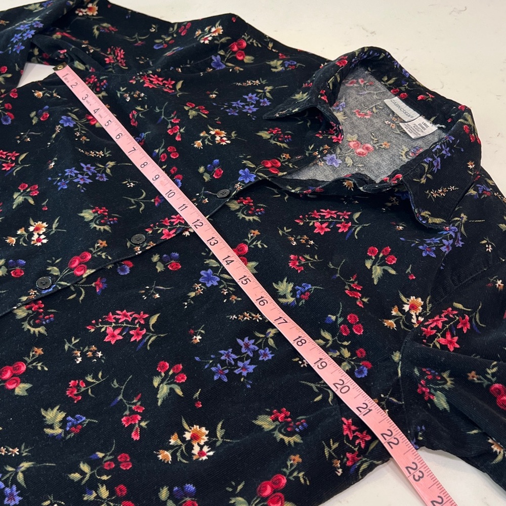 Cabin Creek Ditsy Floral Baby Corduroy Button Down Shirt 100% Cotton Size Large - Picture 8 of 9